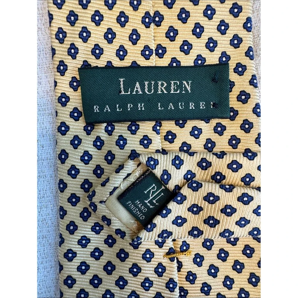 Lauren Ralph Lauren Mens Silk‎ Tie Gold Navy Blue Geometric Medallion USA Made
